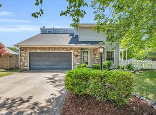 2701 Southwood Dr, Champaign, IL