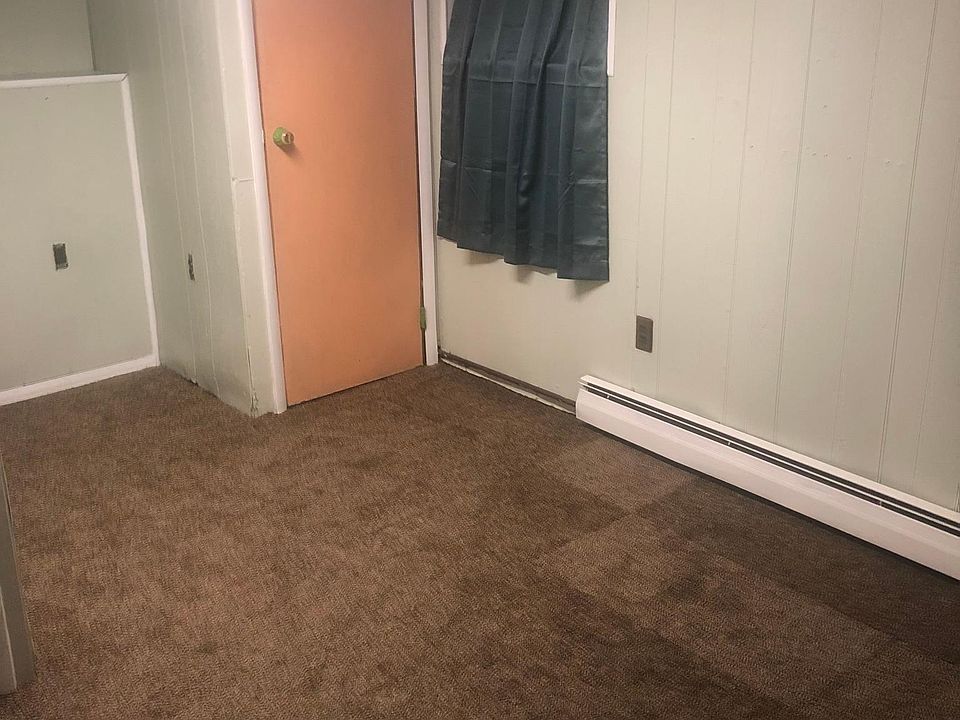 2nd image of 92 Hilltop Dr