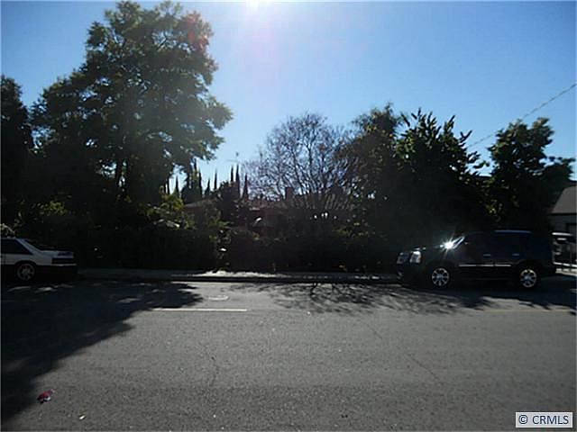 2nd image of 11032 Lambert Ave