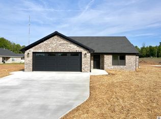 130 Clover Cres, Paducah, KY 42003
