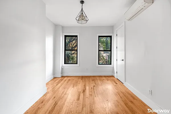 Rented by Doorway NYC, LLC | media 1