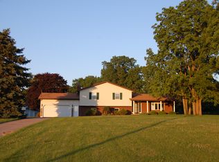 7210 Frailey Rd, Vermilion, OH 44089