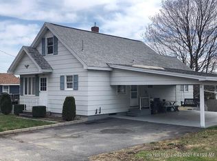 71 Cassell St, Lewiston, ME 04240