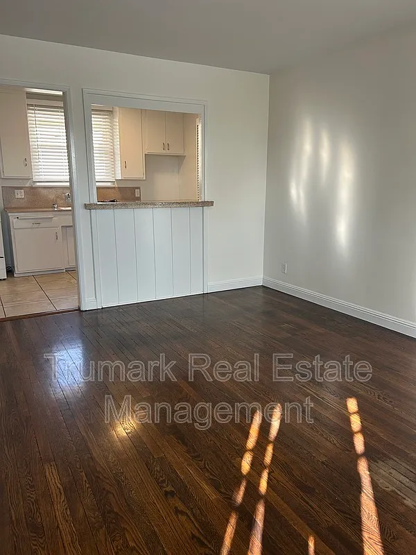 1 bed, 1.0 bath, $1,495 — Photo 4