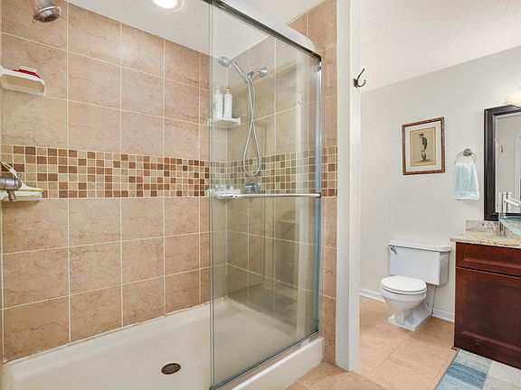 5th image of 2800 Hamline Ave N APT 121