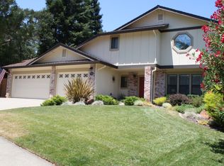 372 Flower Dr, Folsom, CA