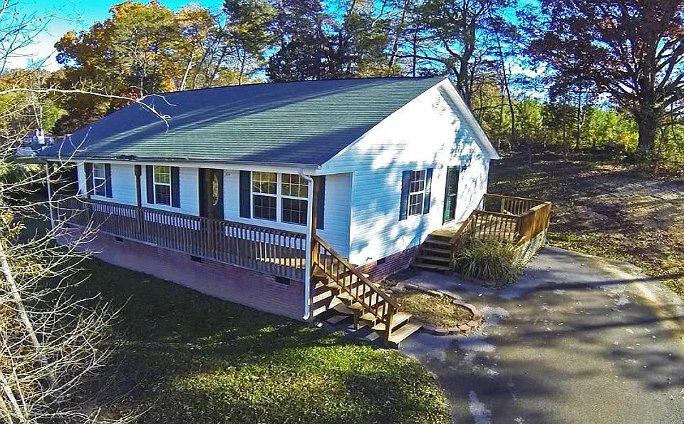 334 Nixon Dr