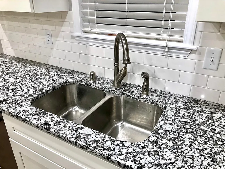 207 Rogers Ave — Photo 13