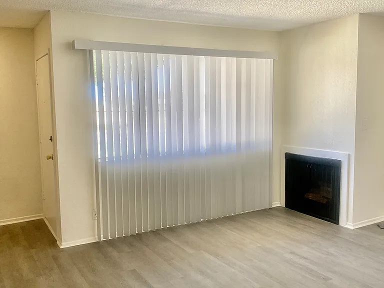 44200 Kingtree Ave #27 — Photo 19