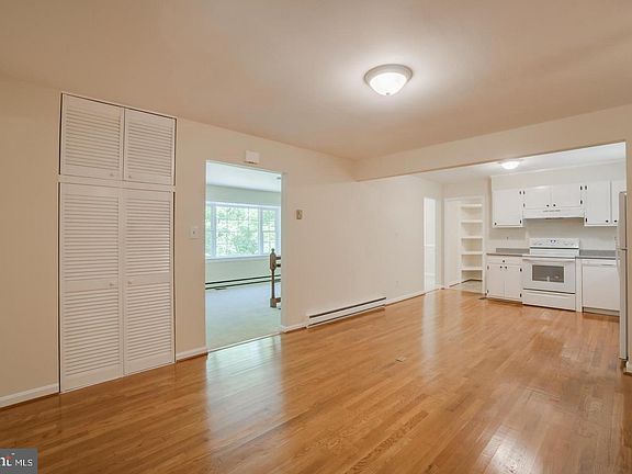 4th image of 115 Brookewood Dr