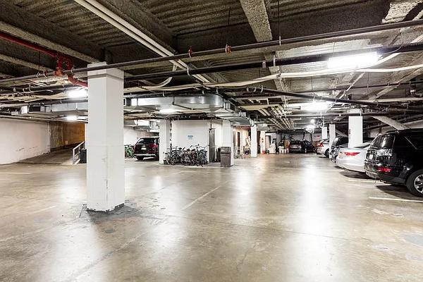 Rented by Bold Marketing | media 74