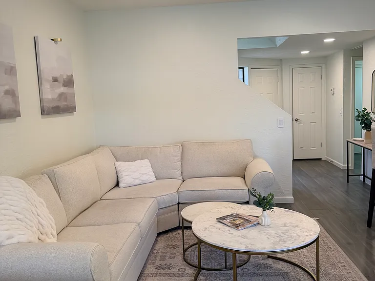 9705 E Mountain View Rd #1160 — Photo 29