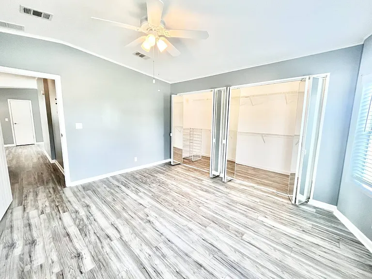 5498 Crane Feather Dr — Photo 24