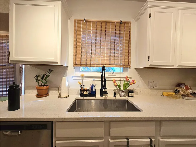 2303 Darnell Dr — Photo 16
