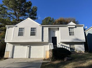 6268 Marbut Farms Trl, Lithonia, GA 30058