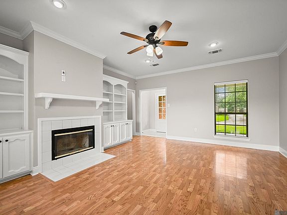 2nd image of 37423 S Park Ave