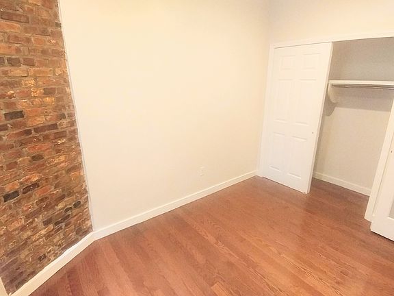 5th image of 58 Henry St #17