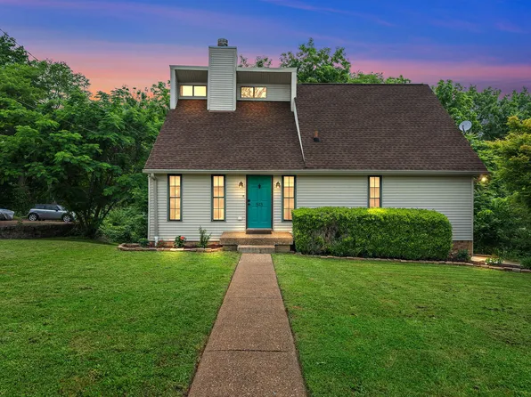513 Foothill Dr, Nashville, TN 37217