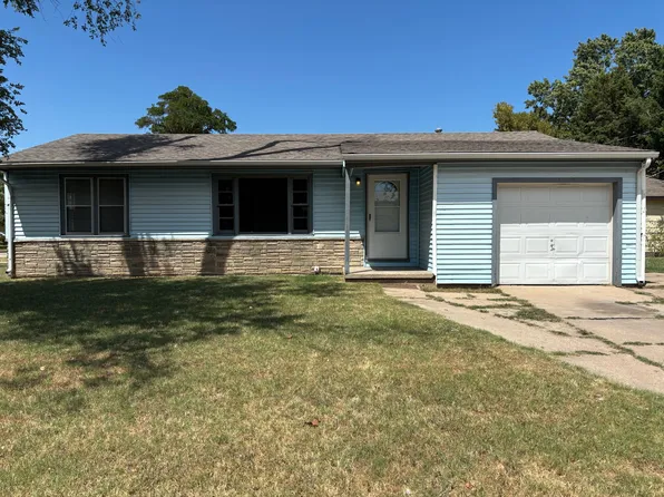 3250 S Downtain St, Wichita, KS 67217