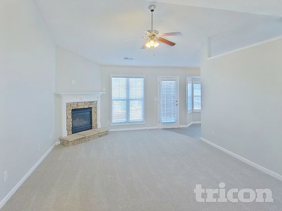 3rd image of 3812 Plymouth Rock Dr