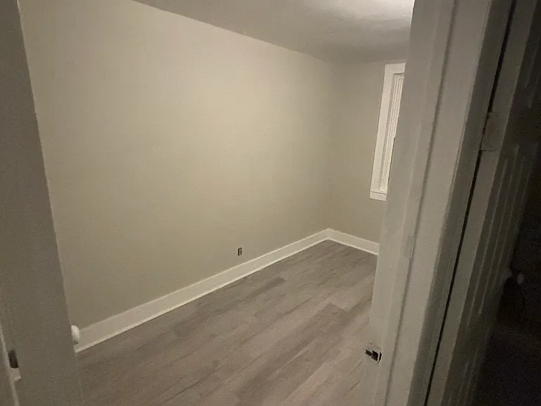 124 Stanger Ave #A — Photo 5