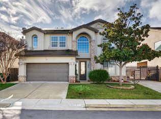 9479 Winding River Way, Elk Grove, CA