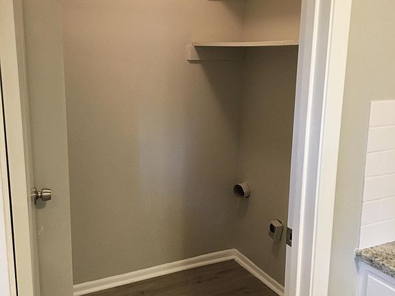 5th image of 105 Travertine Ln #A