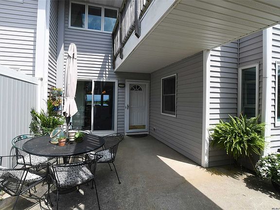 5th image of 903 Bluffs Dr N