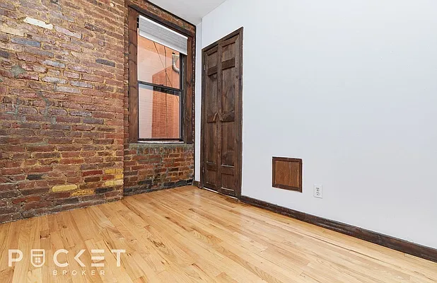 Rented by PocketBroker Inc | media 11