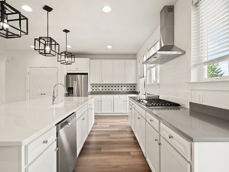 42348 Zenith Ter — Photo 18