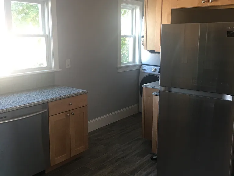 19 New Hampshire Ave #3 — Photo 13
