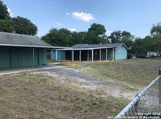 702 W Vestal Pl, San Antonio, TX 78221