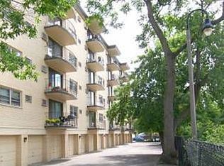 4572 N Milwaukee Ave APT 1A, Chicago, IL 60630