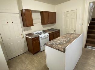 443 Adams St APT 3, Abington, MA 02351