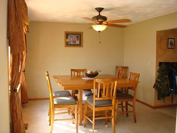 2nd image of 5286 Cheney Dr