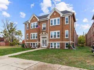 3550 Montclair St, Detroit, MI 48214