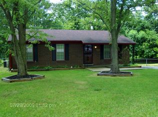 1018 Georgie Ct, Crestwood, KY 40014