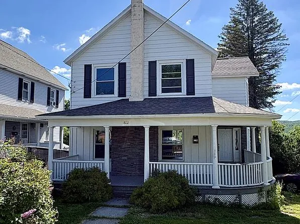 802 Delaware St, Forest City, PA 18421
