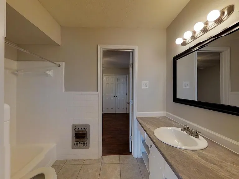 5515 Gaston — Photo 13