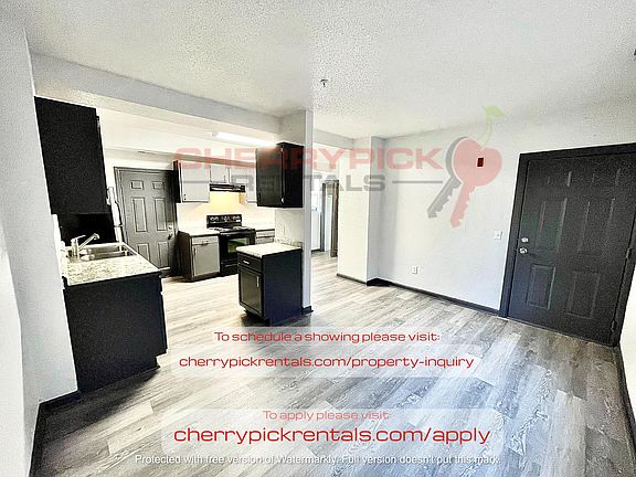 3rd image of 2940 Woolworth Ave #6