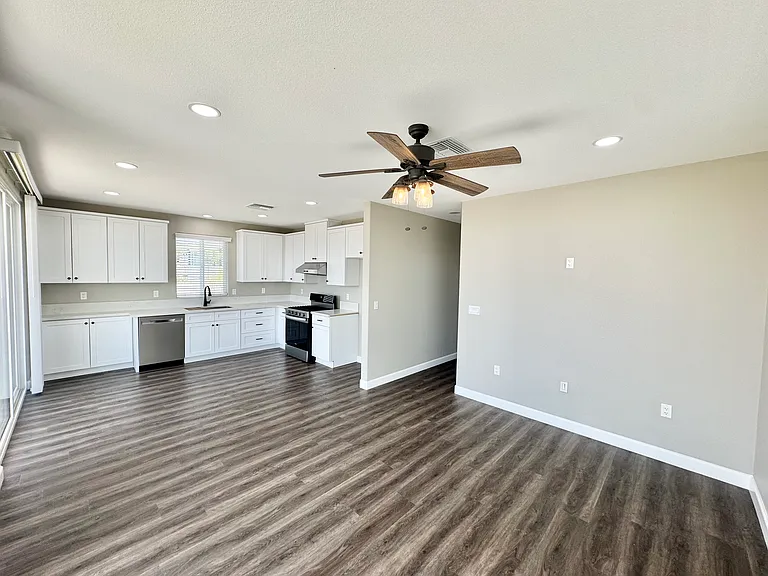 1134 Villa Calimesa Ln — Photo 4