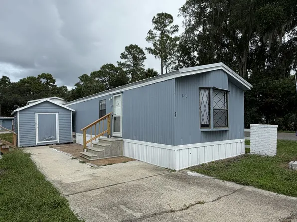 1250 Lakeview Dr #27, Deland, FL 32720