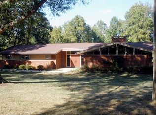 120 36th Ave NW, Hickory, NC 28601