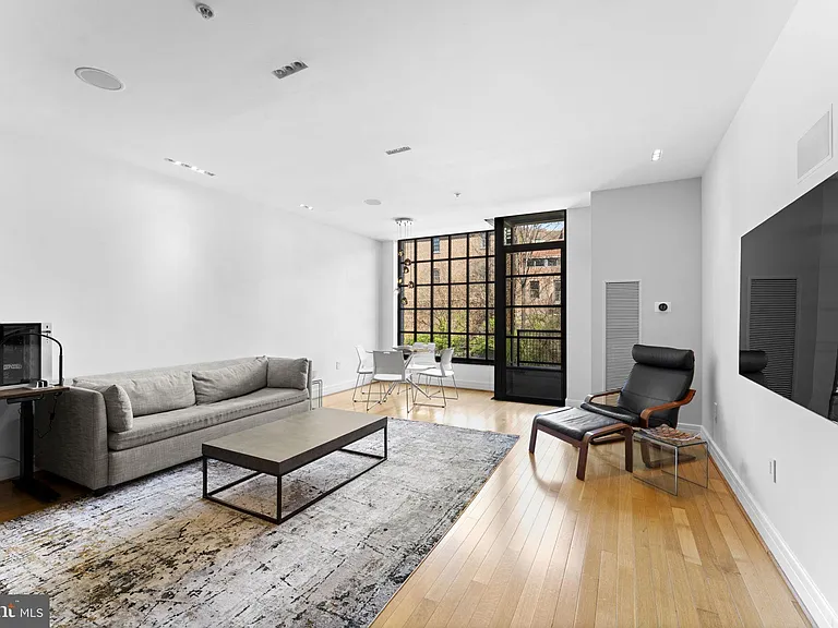 3303 Water St NW #4B — Photo 14