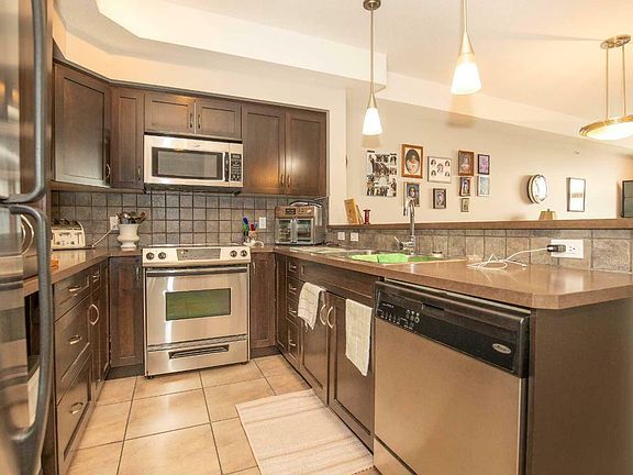 4th image of 408 Lakeway Blvd Unit 408