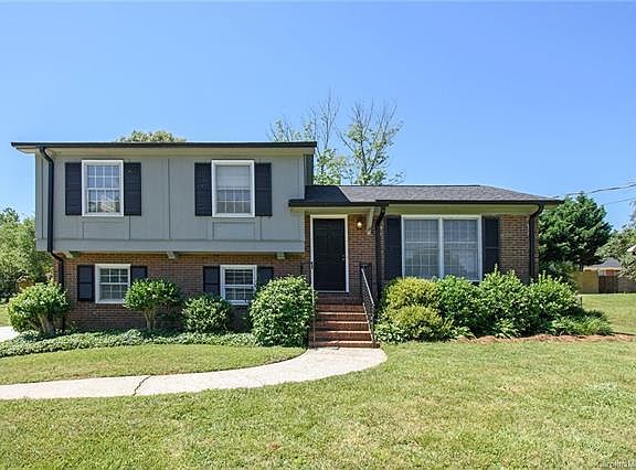 2nd image of 3017 Brandywine Ct