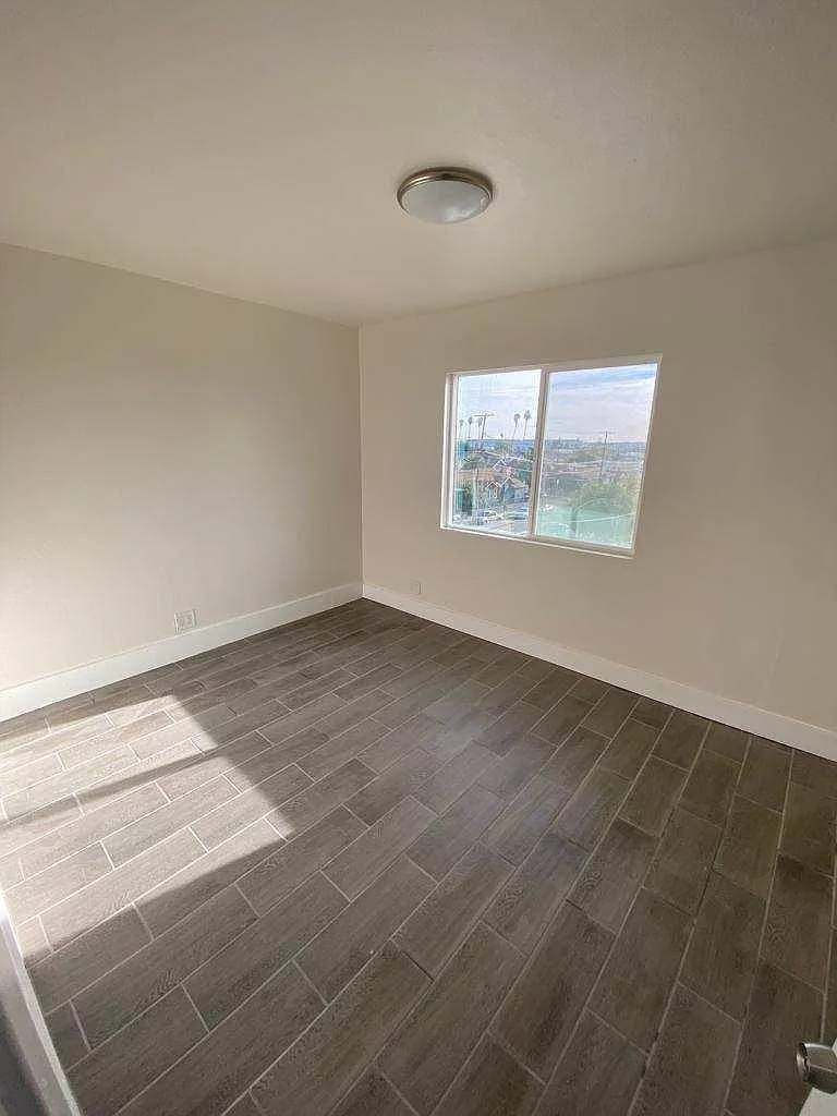 3706 Whittier Blvd — Photo 3