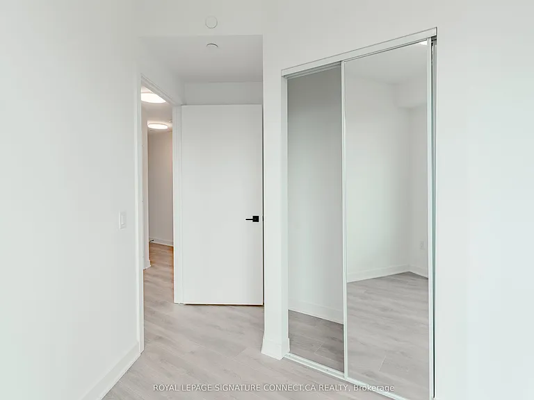1185 Dupont St #1607 — Photo 11