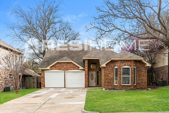 1st image of 818 Ashmount Ln