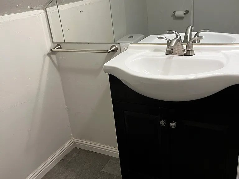 1440 Bay St — Photo 41
